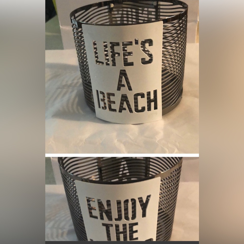 NWT HTF Bath & Body Works 3 wick candle holder. Life’s A Beach & Enjoy The Waves